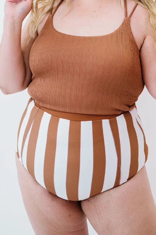 at-the-beach-bottoms-clay-white-stripes