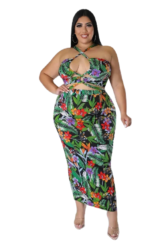 final-sale-plus-size-2pc-ruched-skirt-set-in-black-multi-color-design-print