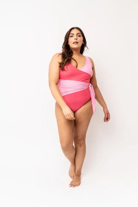 palm-beach-one-piece-pink-stripe