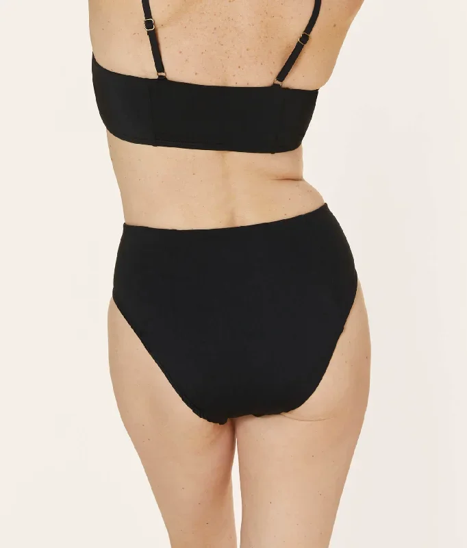 the-high-waisted-cheeky-bottom-flat-black