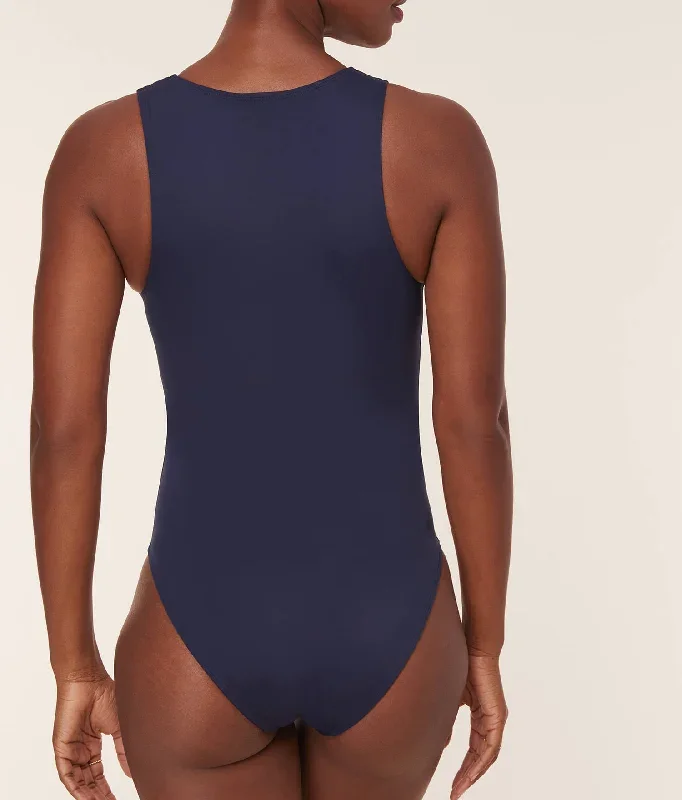 the-malibu-flat-navy-classic the-malibu-flat-navy-classic